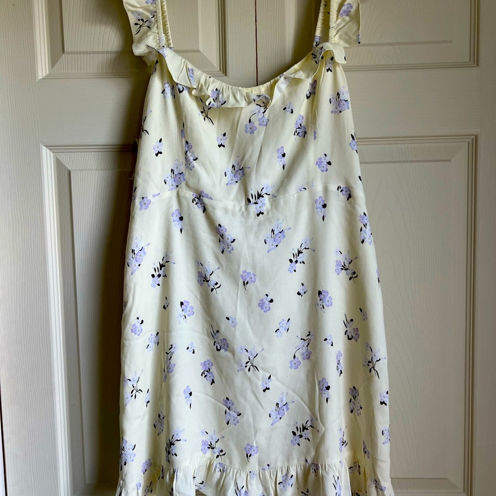 Sunday Best Cream Pleated Sleeveless Dress